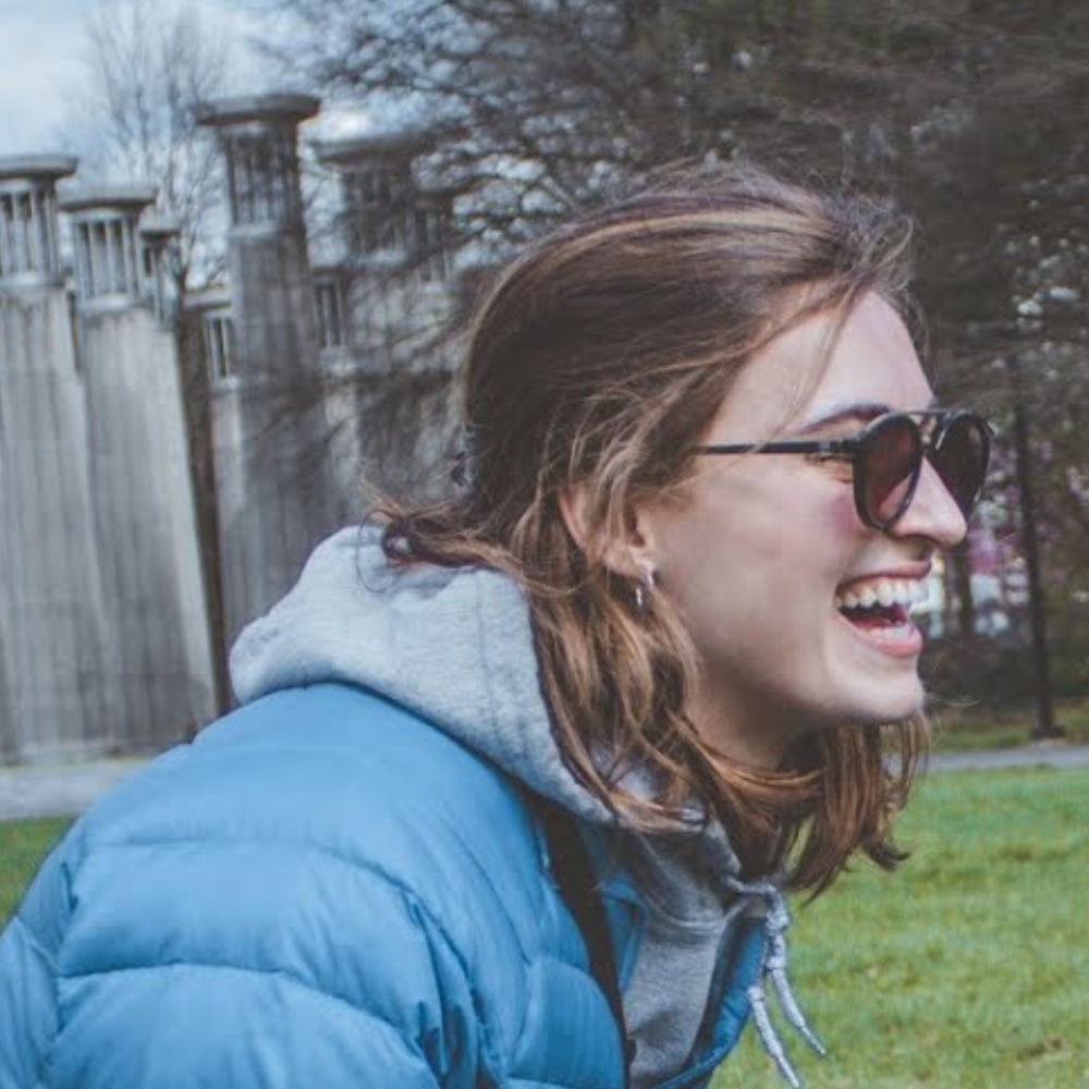Meet your Posher, Claire
